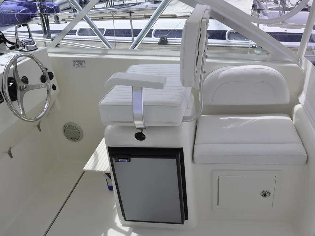 32 Express — Albemarle Boats